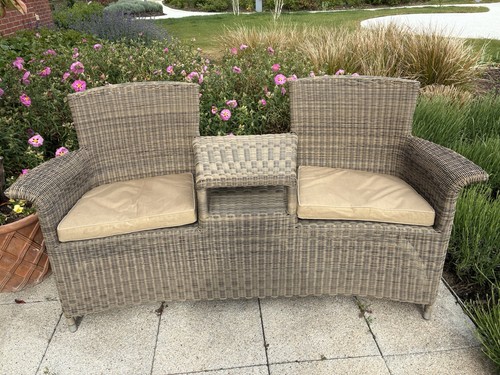 Rattan garden love - garden, seat