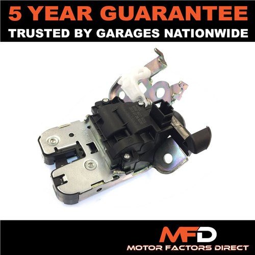 Rear tailgate boot lock latch - rear,