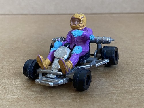 Vintage britains kart and - go,