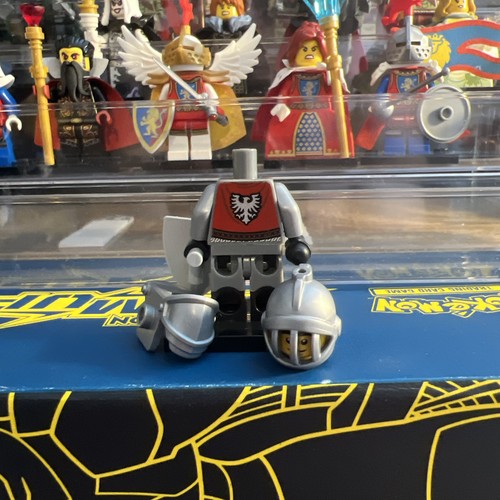 Lego black falcon red griffin - black,