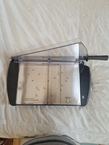 Avery precision guillotine - precision,