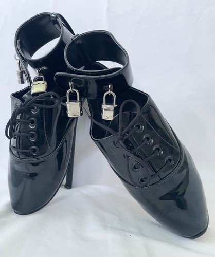 Black patent leather ballet - patent,