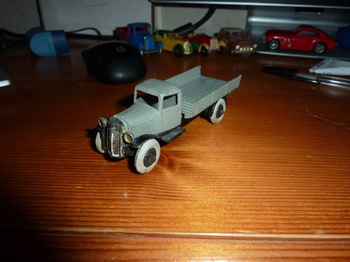 Dinky toys series type 3 - dinky,