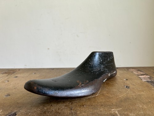 Antique cobblers shoe last - cobblers,