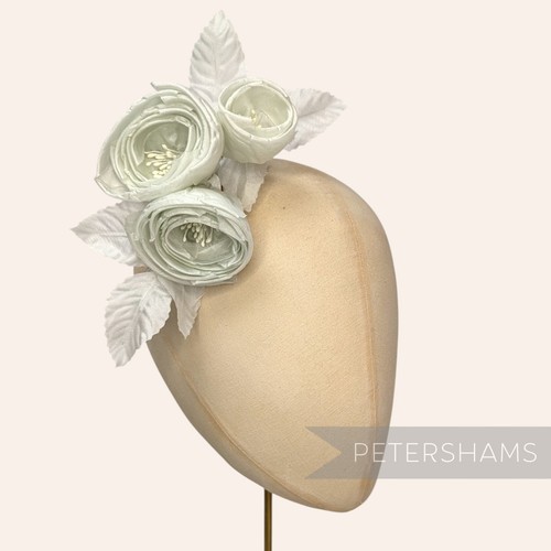 Silk michelle ranunculus - silk, 'michelle'