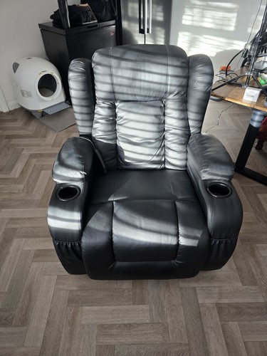 Reclining massage armchair - reclining,