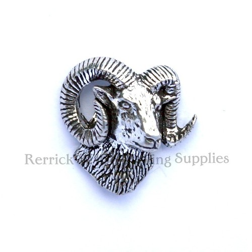 One pewter badge for walking - one,