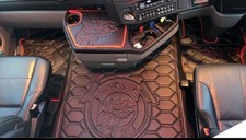 SCANIA R NEXT GEN PREMIUM FLOOR MAT RHD LHD HONEYCOMB STITCH SWIVEL OR FOLD SEAT
