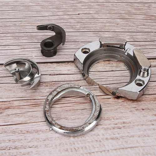 Shuttle hook race eyebrow - /,