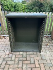 VINTAGE METAL PRINTERS TYPECASE CABINET HOLDS 22 nr VERY STRONG LETTERPRESS RACK