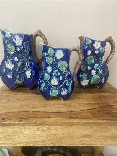 Three graduated antique - three,