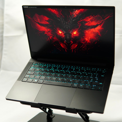 Razer blade stealth - 13", gtx