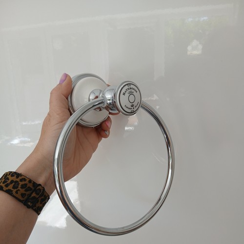 Vintage towel rail silver - towel,
