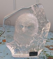 Mats Jonasson Crystal Owl Sculpture/Paperweight. Signed.  Sweden. 3298. VGC.