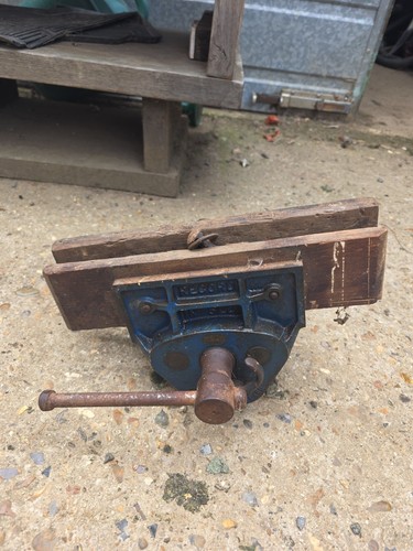Record 52e carpenter vice - no,