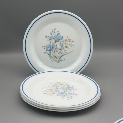 Pyrex blue iris luncheon - blue,