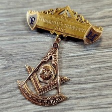 Vintage 1952 Masonic Past Master Jewel Pin 10K Gold Davenport, Iowa Lodge 37