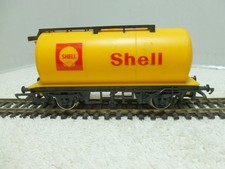 Hornby R.227 Yellow Shell