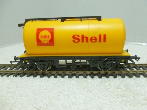 Hornby 227 yellow - yellow, shell