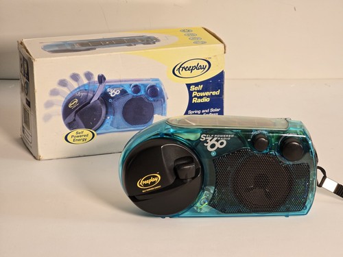 Self powered radio 360 - self,