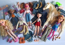 Lotto bambole Bratz Sasha 25 anniversario + cavallo vestiti accessori