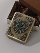 Vintage Exquisite Heart Shaped Cigarette Case With Diamond Inlayed Pattern