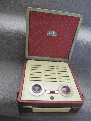 Vidor portable radio - vidor,