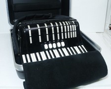 Hohner Concerto 343 Noblesse Piano Accordion + Hard Case - Ex Jethro Tull