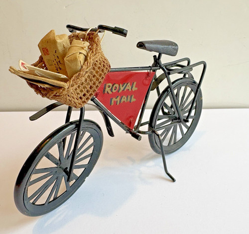 Dollshouse miniatures 12 - dollshouse, 1/12