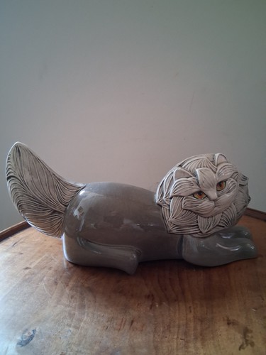 Large goebel ceramic cat - goebel, 11"