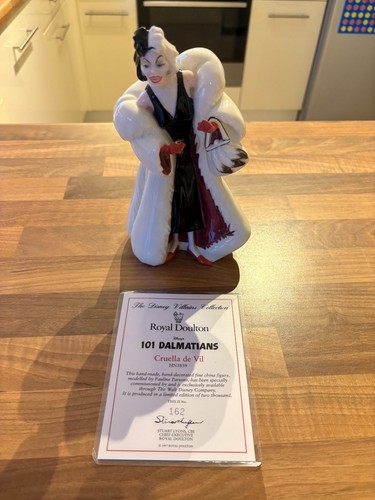 Royal doulton cruella - doulton, da