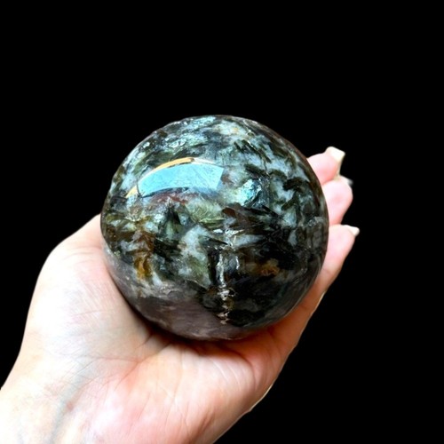 Natural green mica crystal - green,