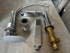 Jacuzzi Arina 3 Hole Bath