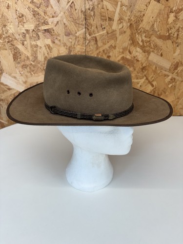 Brown felt akubra cattleman - felt,