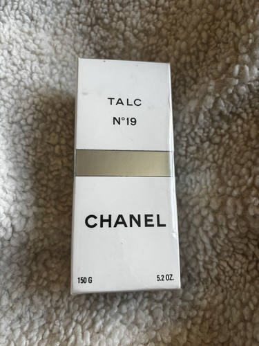 150g sealed chanel talc - 19.,