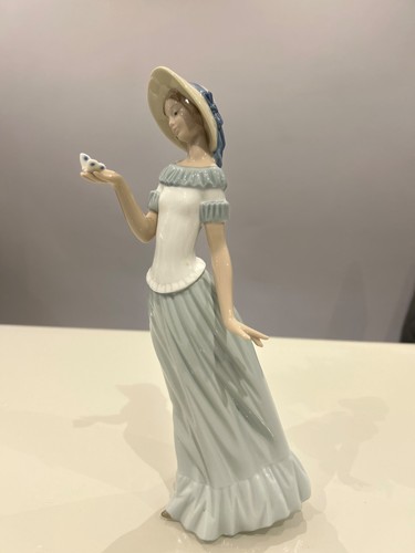 Nao lladro 1398 - by, 'the