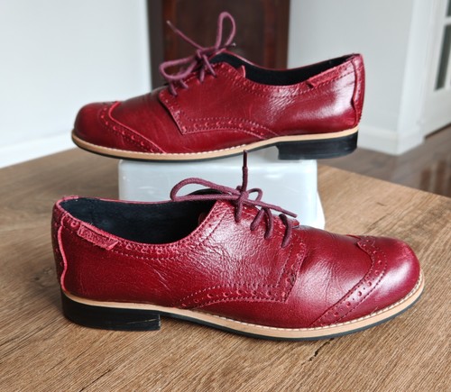 Red dead leather brogue - or,