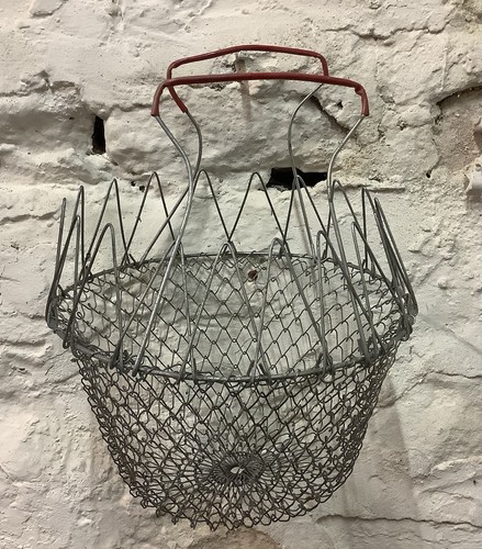 Vintage metal wire - metal,