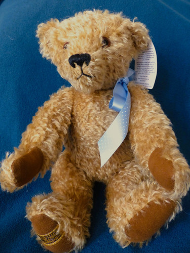 Merrythought teddy bear - merrythought,
