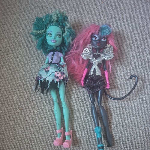 Monster high doll - monster,