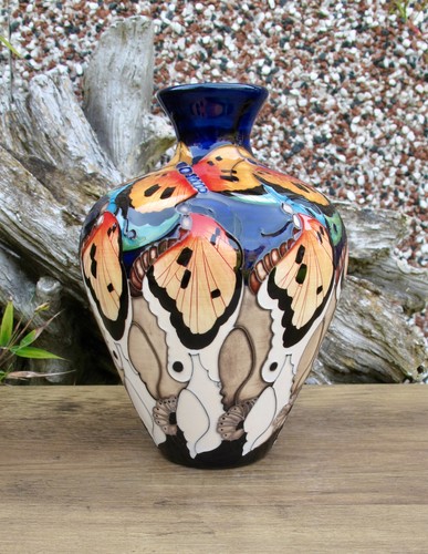 Moorcroft nas pattern - moorcroft,