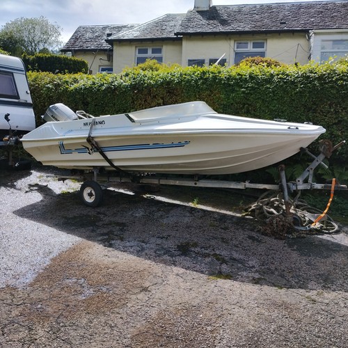 Speedbooat and outboard - speedbooat,