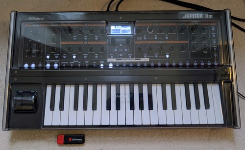 Roland jupiter synthesizer - roland, jupiter-xm