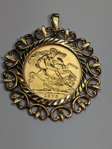 1976 full sovereign with 9ct - 1976,