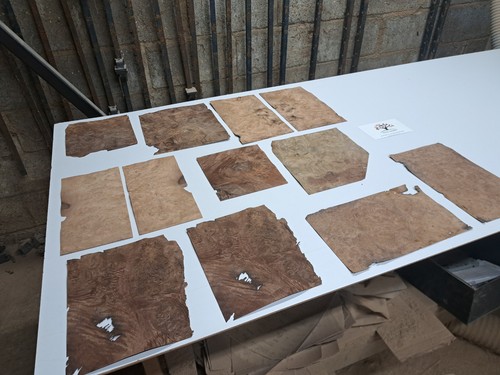 Burr walnut veneer sheets - walnut, –