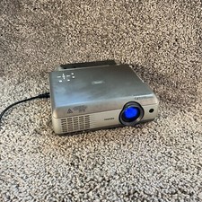Toshiba TLP-T721  Projector