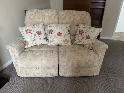 Lazy boy two seater - lazy-boy,