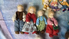 Grimms Dolls House Family