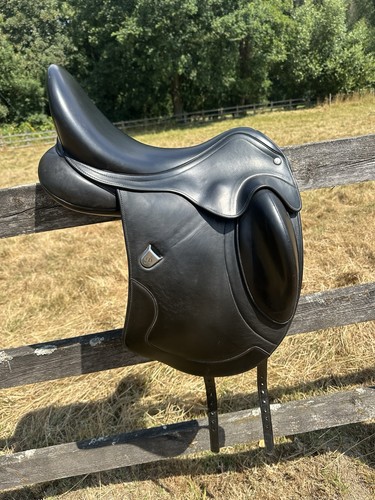 Bates artiste dressage saddle - dressage,