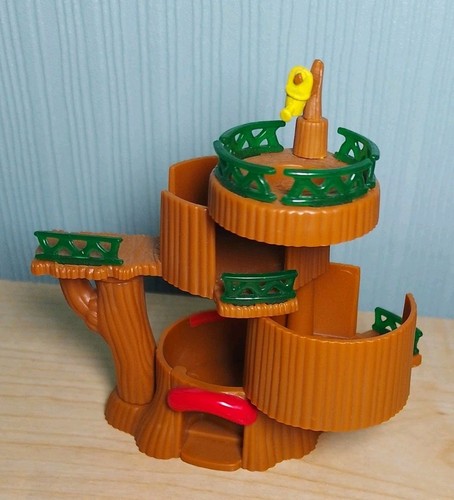 Sylvanian families nursery - families,